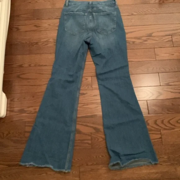 GARAGE size 3 flare jeans - Picture 2 of 2